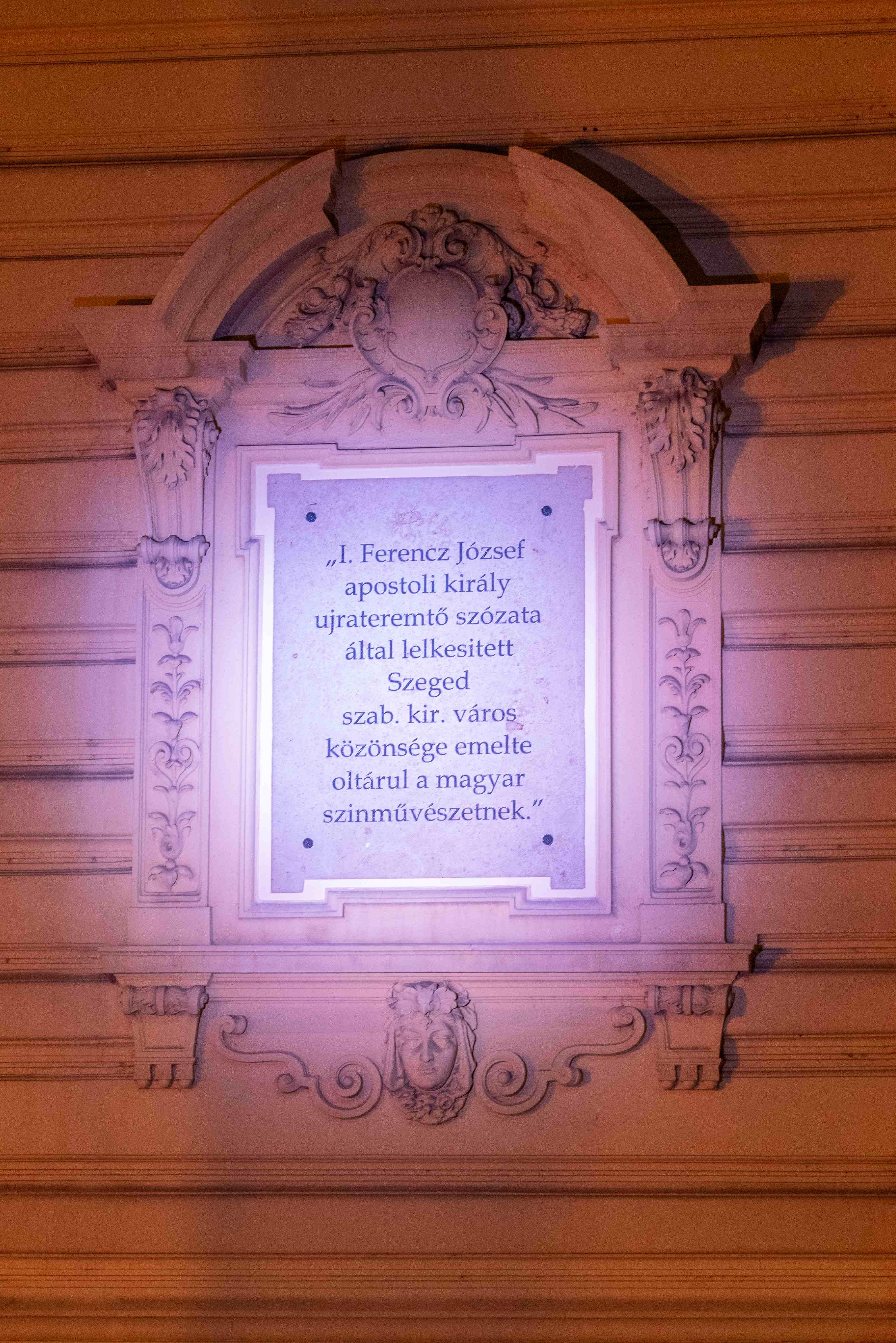 Fennállásának 140. évfordulóját ünnepelte a Szegedi Nemzeti Színház 2 Fennállásának 140. évfordulóját ünnepelte a Szegedi Nemzeti Színház 2