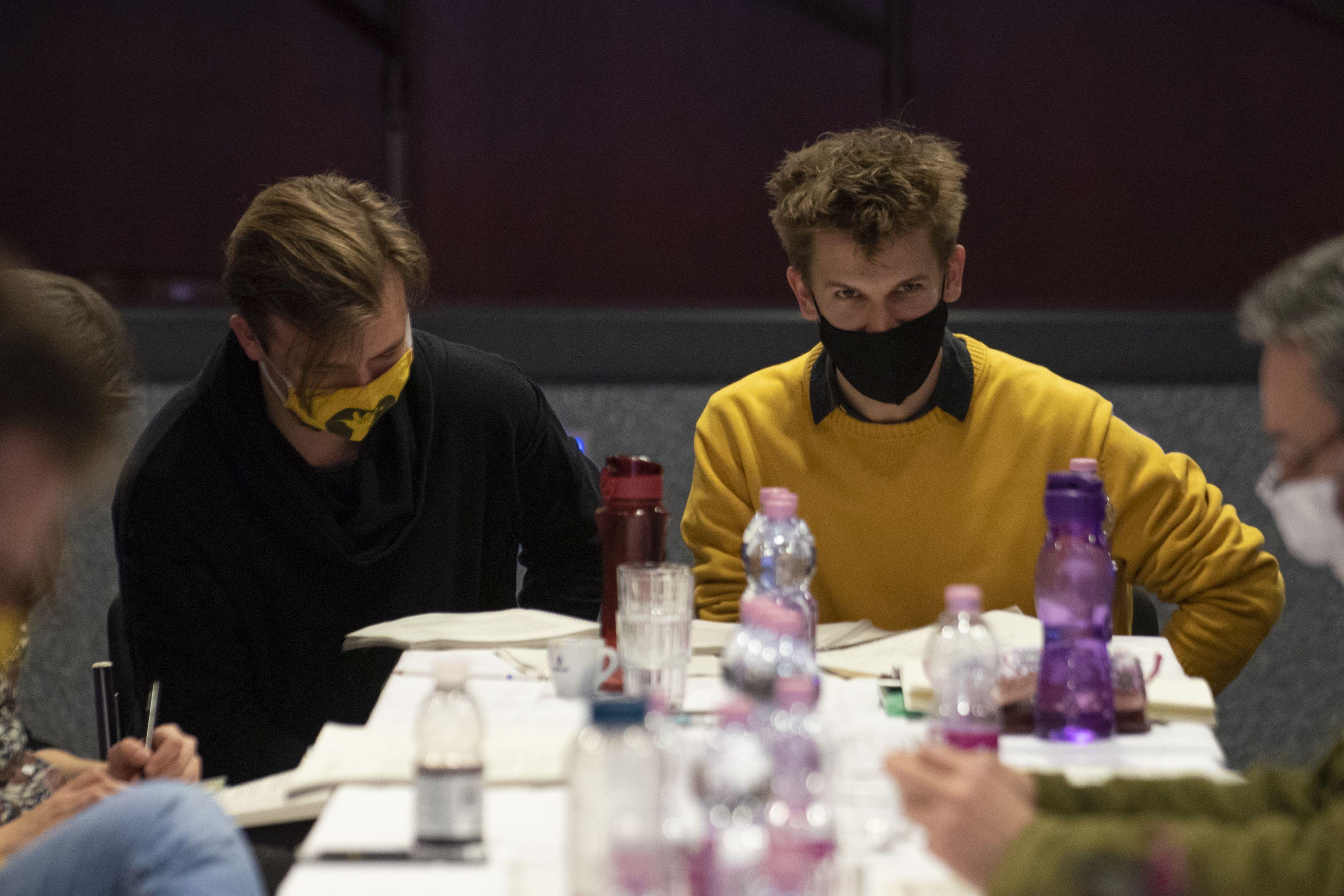 Fergeteges vígjáték készül a Szegedi Nemzetiben 4 Fergeteges vígjáték készül a Szegedi Nemzetiben 4