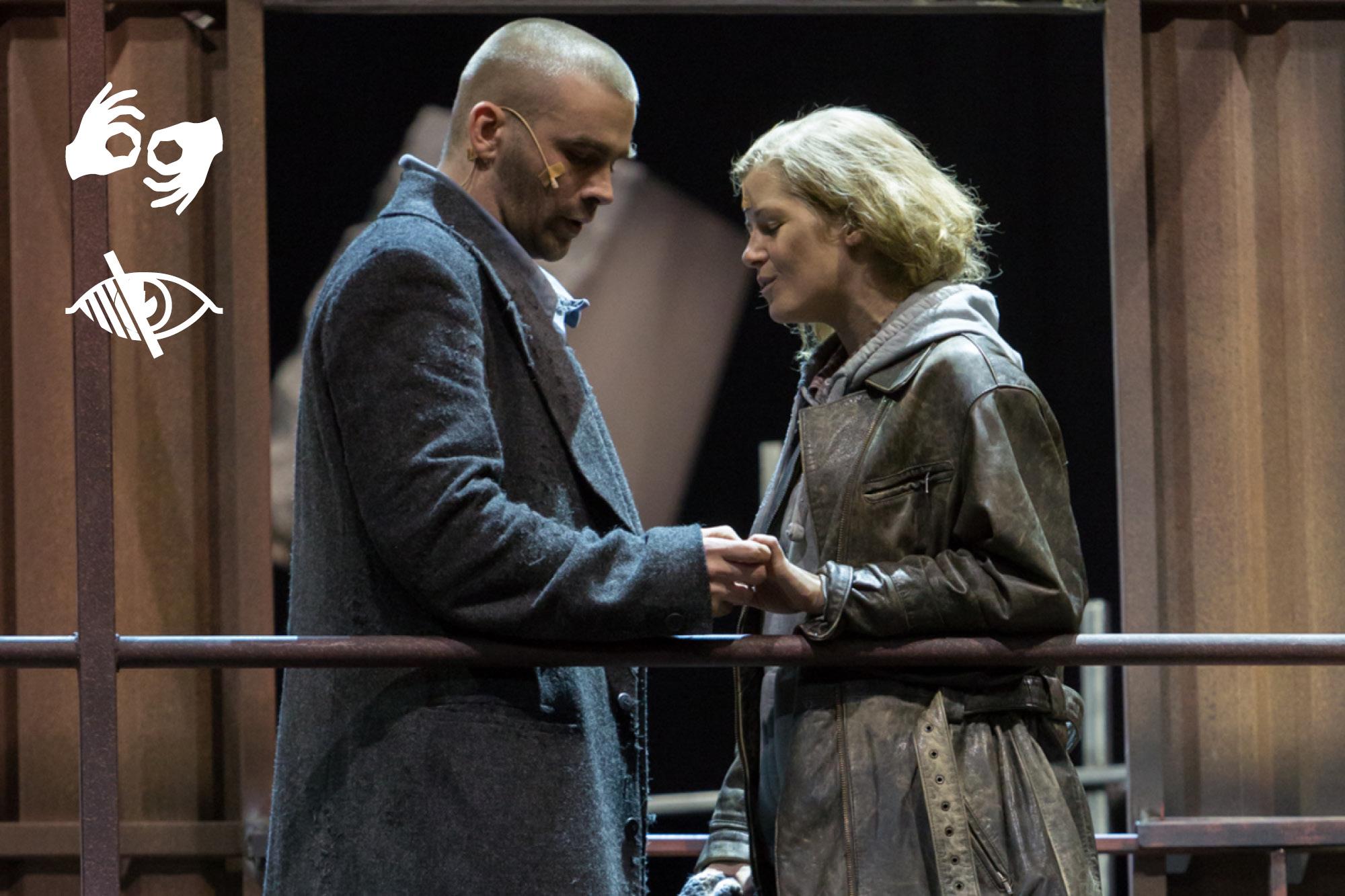 Hallássérülteknek és gyengénlátóknak kínál különleges előadást a szegedi színház az interneten hír képe Hallássérülteknek és gyengénlátóknak kínál különleges előadást a szegedi színház az interneten hír képe