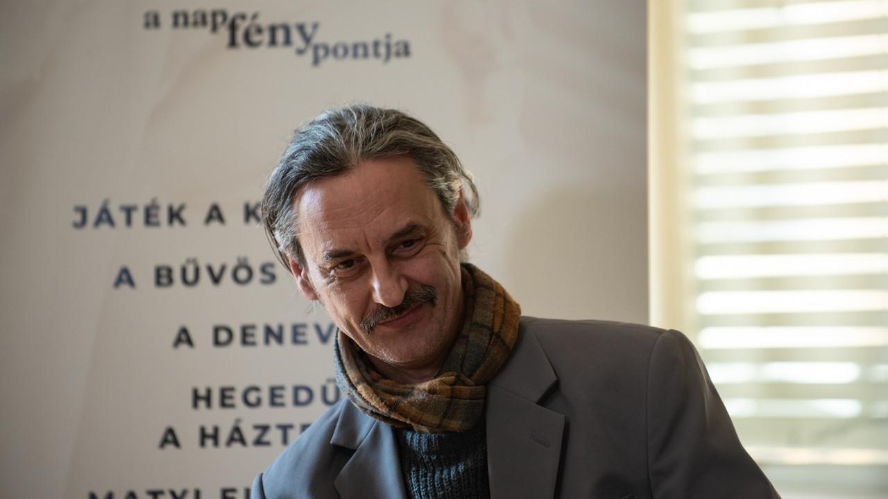 Közönségtalálkozót tartottak a Reök-palotában: jön a kakukktojások szabadságharca a diliházban hír képe Közönségtalálkozót tartottak a Reök-palotában: jön a kakukktojások szabadságharca a diliházban hír képe