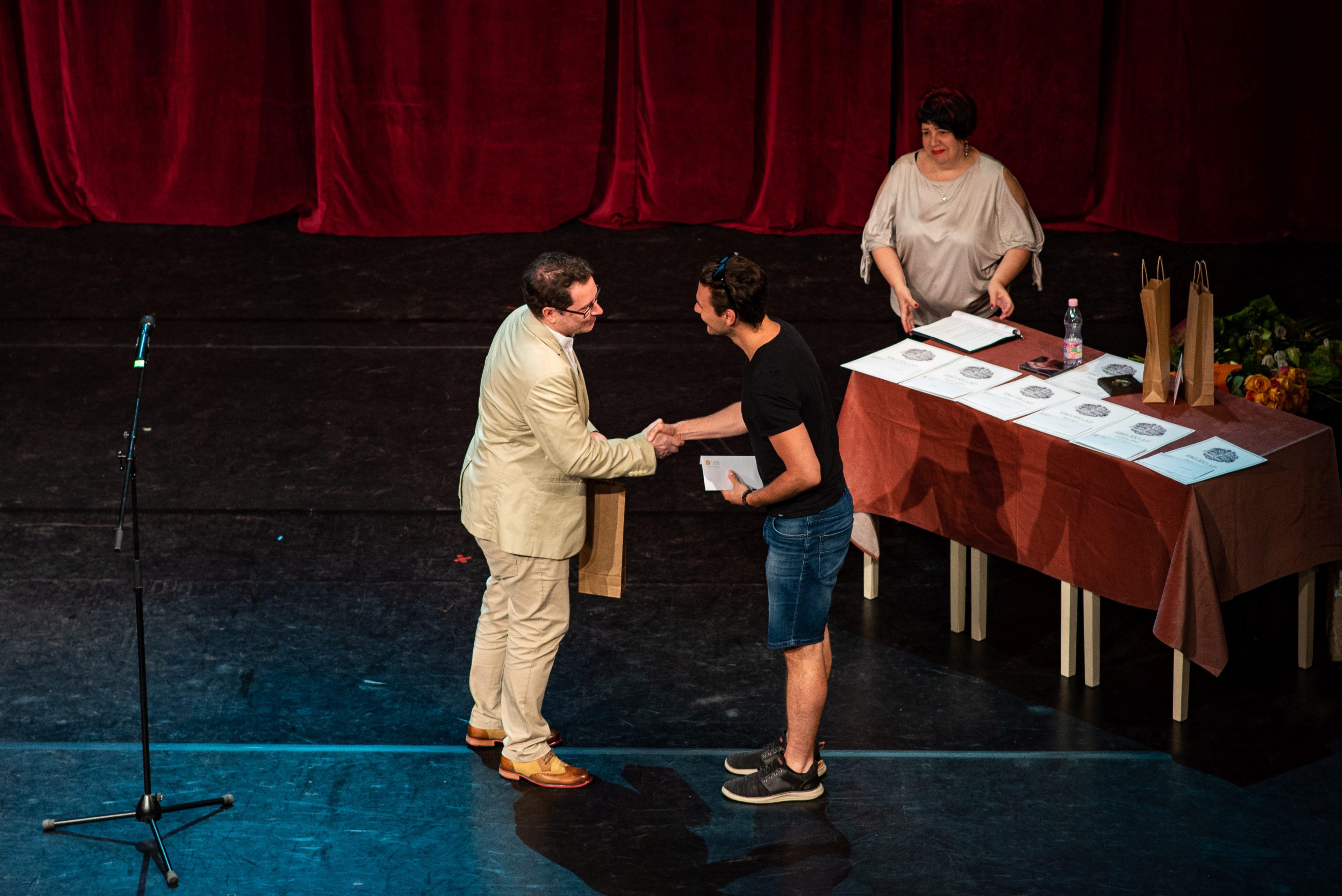 Lezárta idei – rendhagyó – évadát a Szegedi Nemzeti Színház 4 Lezárta idei – rendhagyó – évadát a Szegedi Nemzeti Színház 4