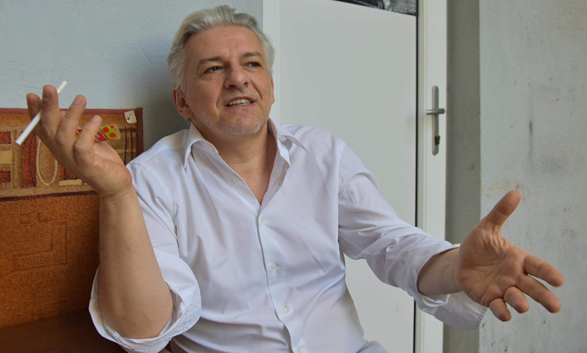 „Mindenki magának akarja a hatalmat” – Beszélgetés a Mária országát rendező Alföldi Róberttel hír képe „Mindenki magának akarja a hatalmat” – Beszélgetés a Mária országát rendező Alföldi Róberttel hír képe