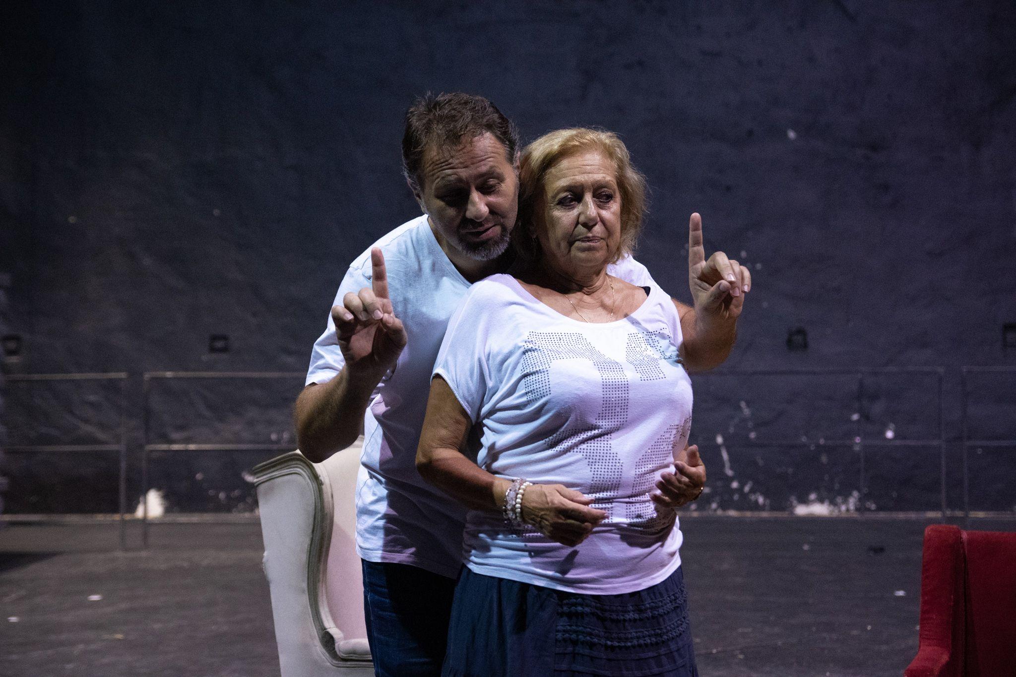 Nyolc hét múlva Hat hét, hat tánc: kétszemélyes komoly komédia az öregedésről és a másság elfogadásáról hír képe Nyolc hét múlva Hat hét, hat tánc: kétszemélyes komoly komédia az öregedésről és a másság elfogadásáról hír képe