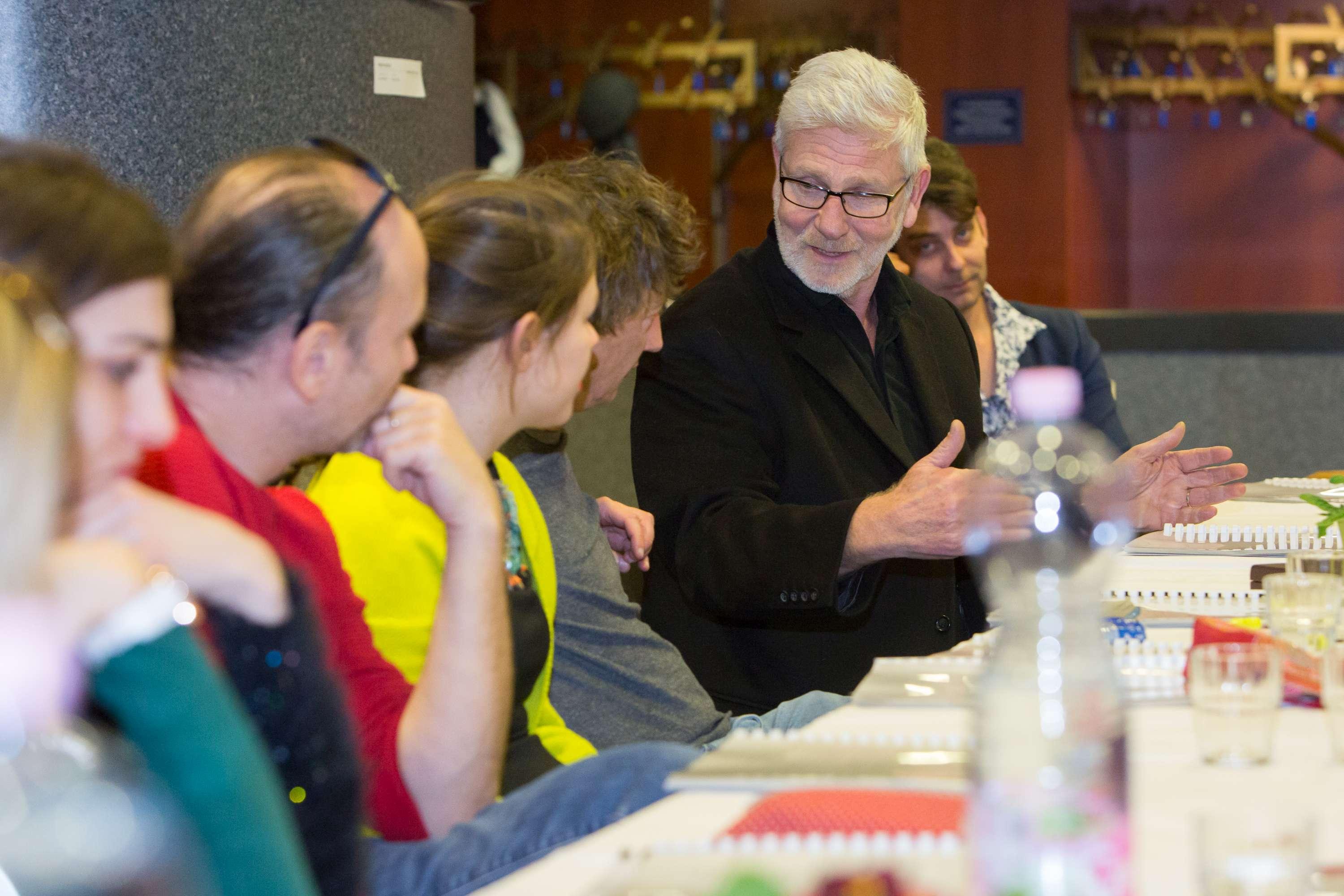 Parasztopera: országokon átívelő koprodukció 2 Parasztopera: országokon átívelő koprodukció 2