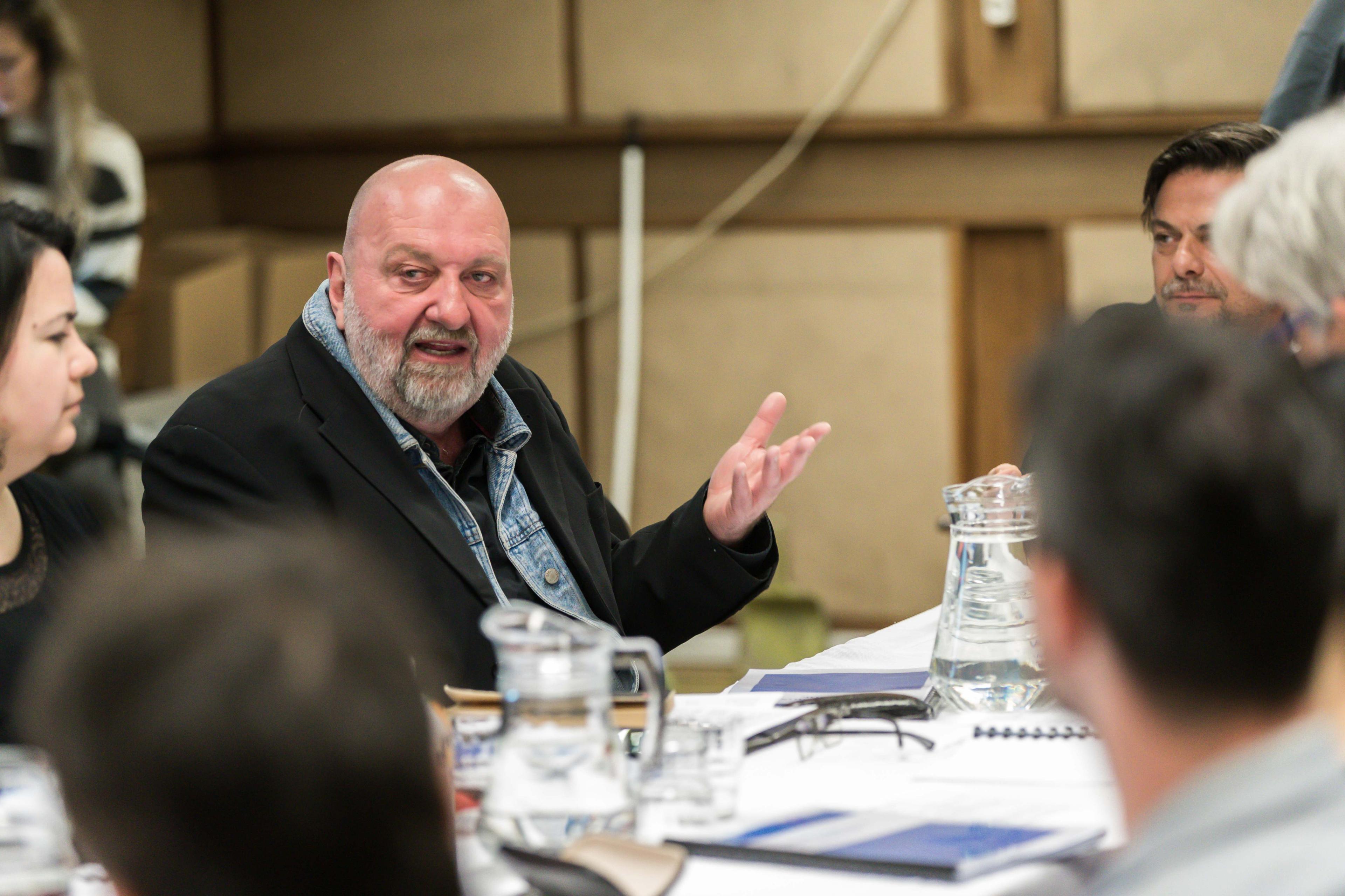 Rokonokkal zárja az évadot a Szegedi Nemzeti Színház 4 Rokonokkal zárja az évadot a Szegedi Nemzeti Színház 4