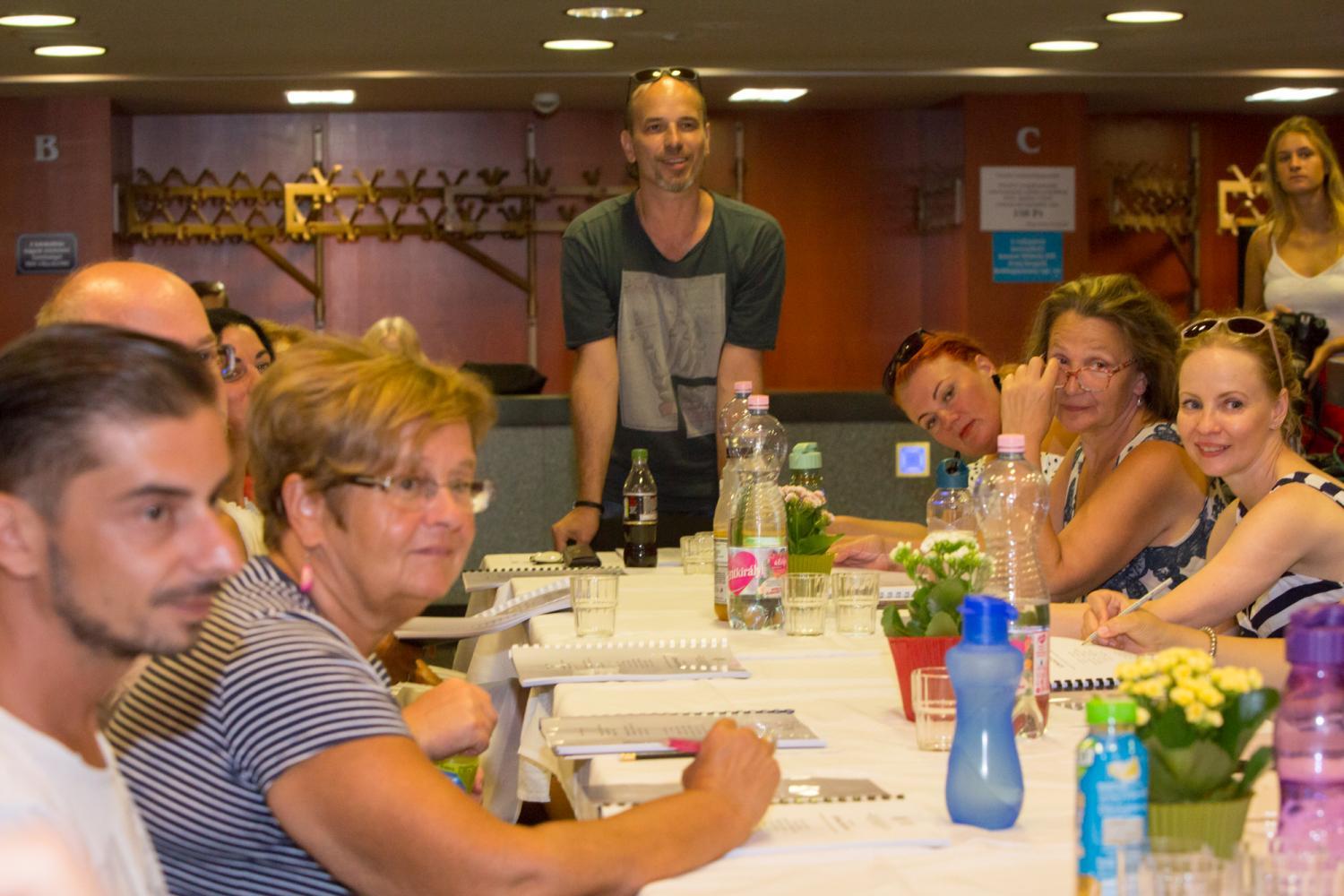 Színházi bestiák a Szegedi Nemzeti Színházban 1 Színházi bestiák a Szegedi Nemzeti Színházban 1