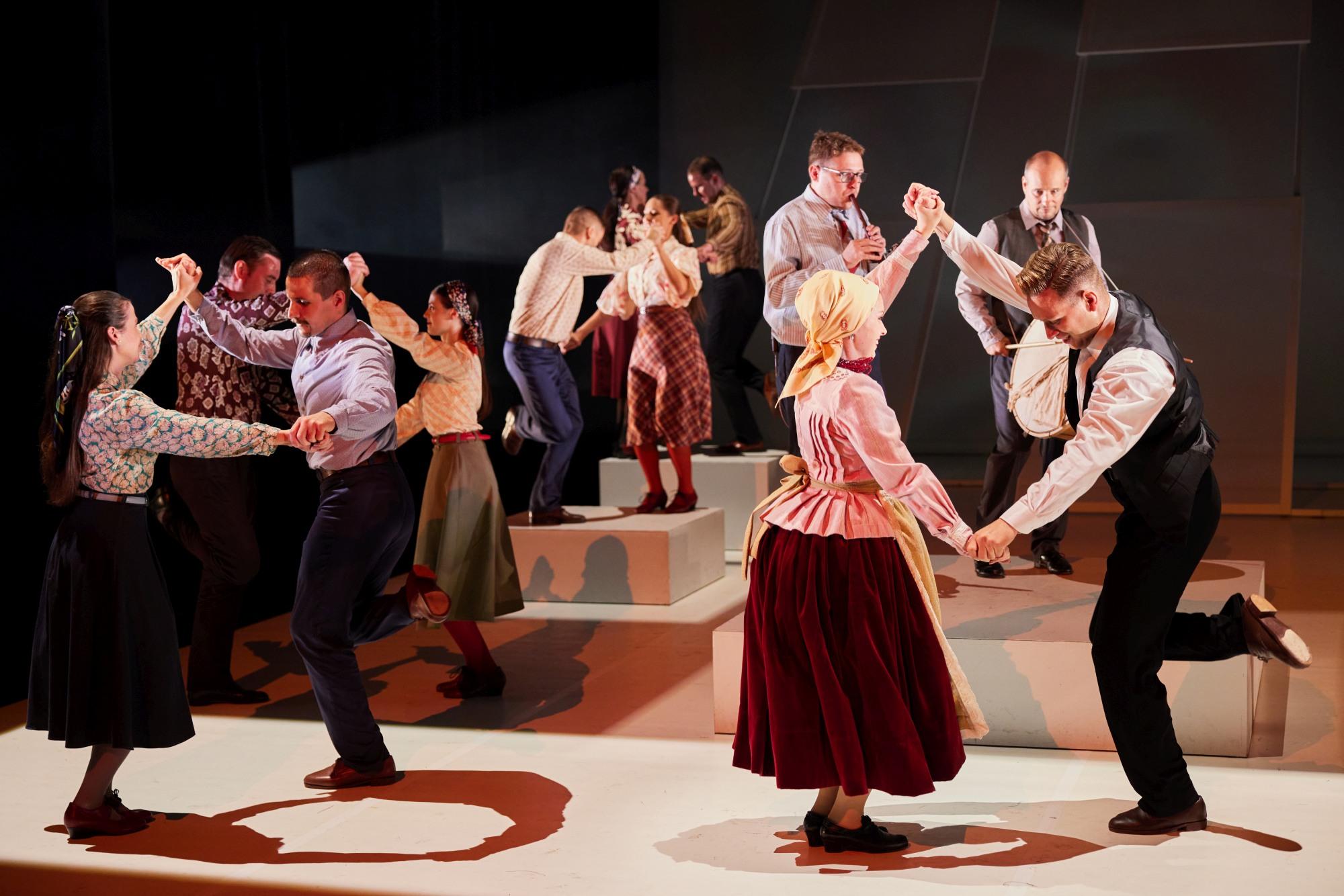 Apák és fiak 2 Apák és fiak 2