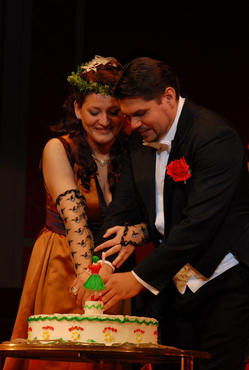 CSÁRDÁSKIRÁLYNŐ fotógaléria képe 4 CSÁRDÁSKIRÁLYNŐ fotógaléria képe 4