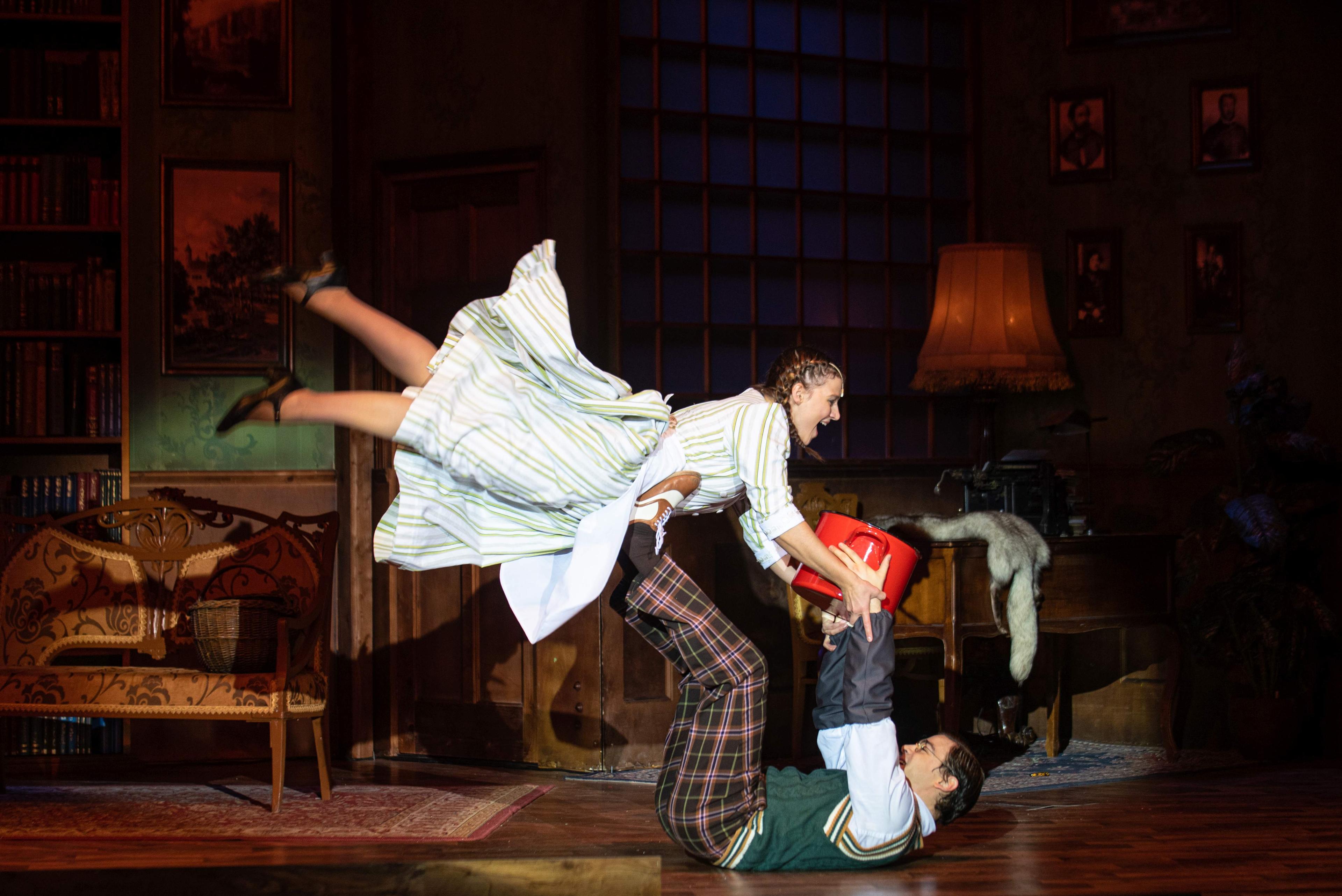 Egy csók és más semmi 4 Egy csók és más semmi 4