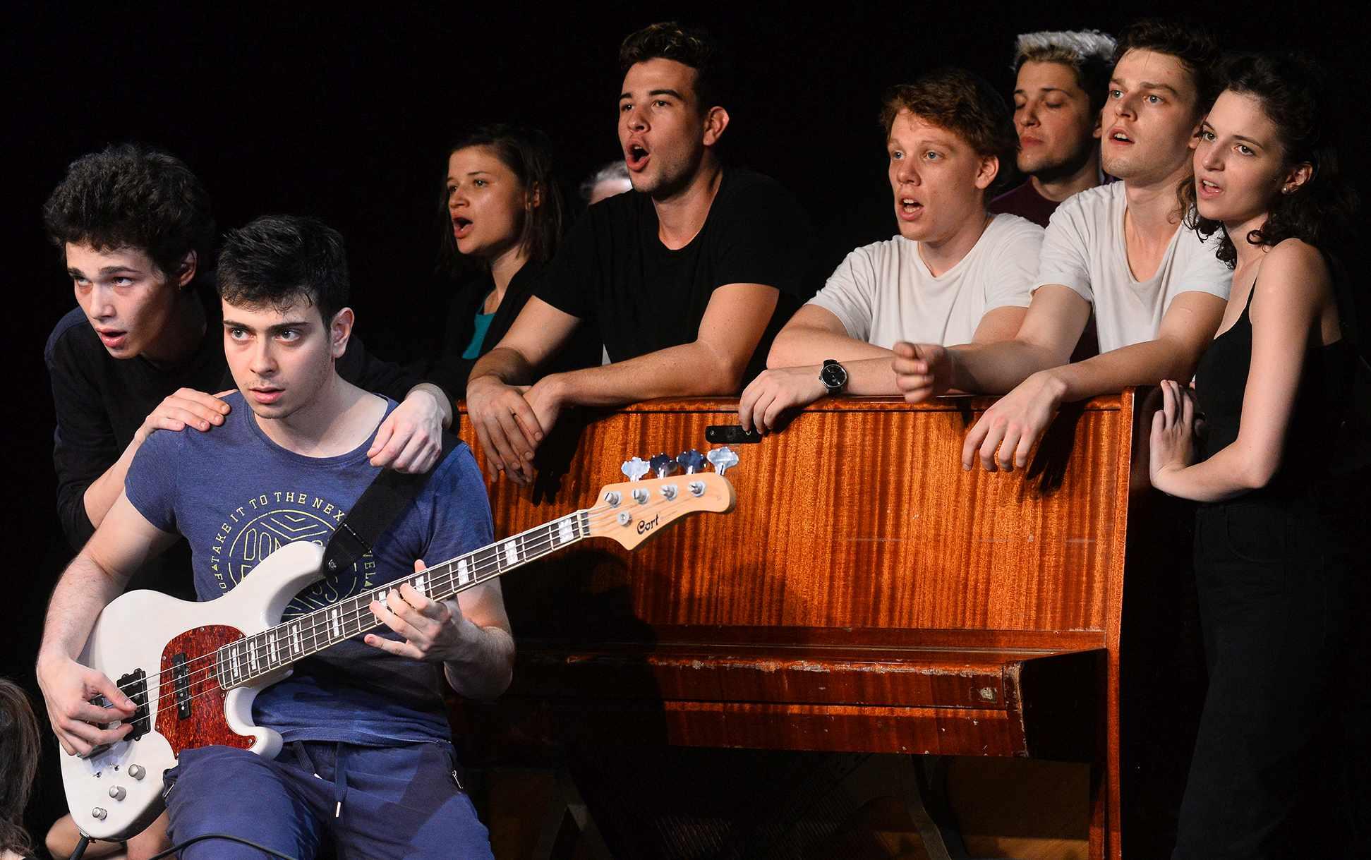 Ha átléped a küszöbünk 1 Ha átléped a küszöbünk 1