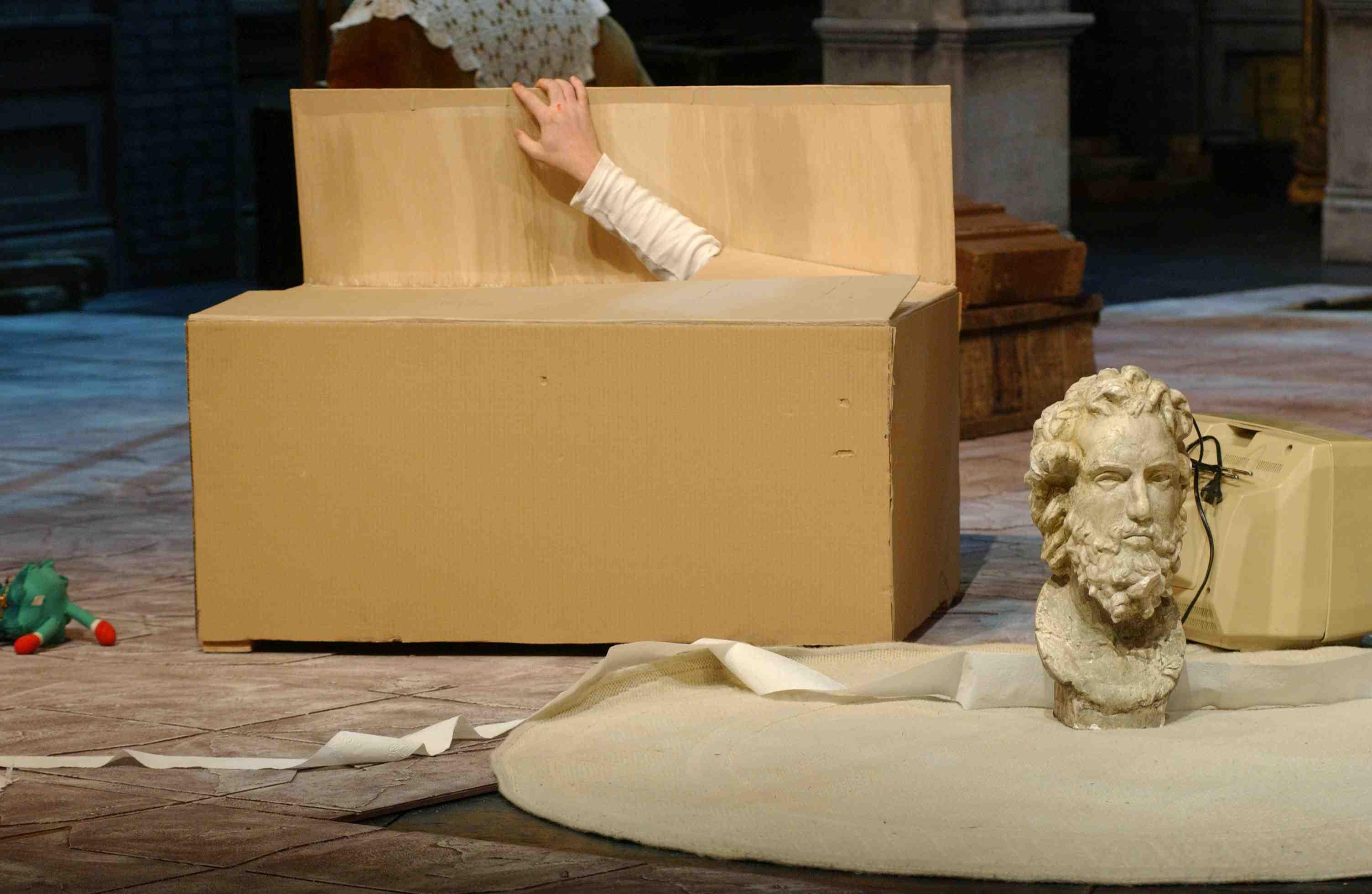 HÉTKÖZNAPI ŐRÜLETEK 3 HÉTKÖZNAPI ŐRÜLETEK 3