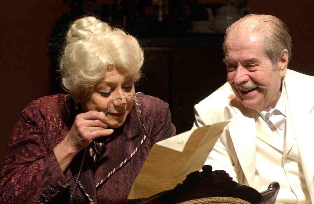 MIKSZÁTH KÜLÖNÖS HÁZASSÁGA fotógaléria képe 4 MIKSZÁTH KÜLÖNÖS HÁZASSÁGA fotógaléria képe 4