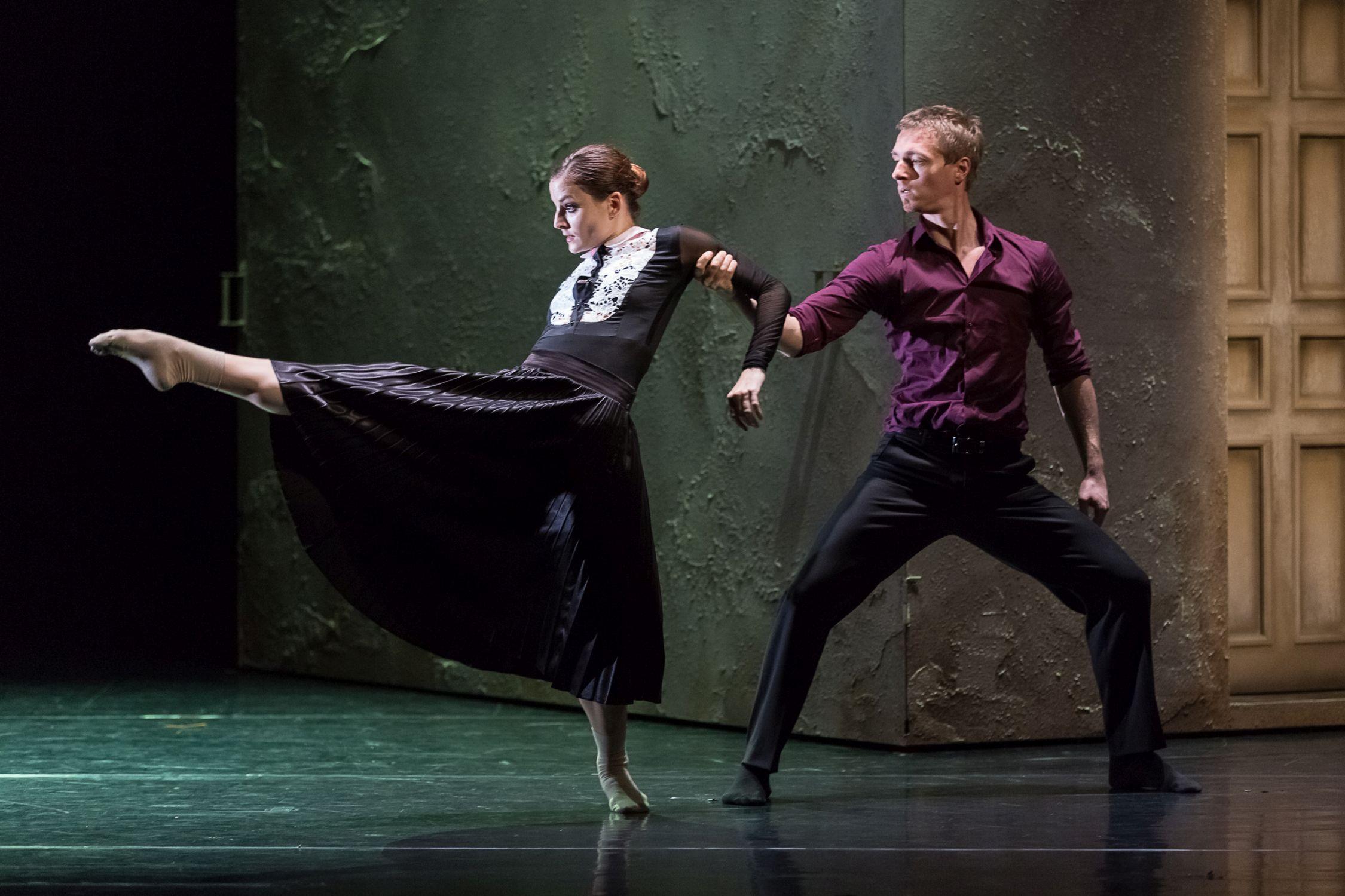 Moderato Cantabile / Baby Boy 4 Moderato Cantabile / Baby Boy 4