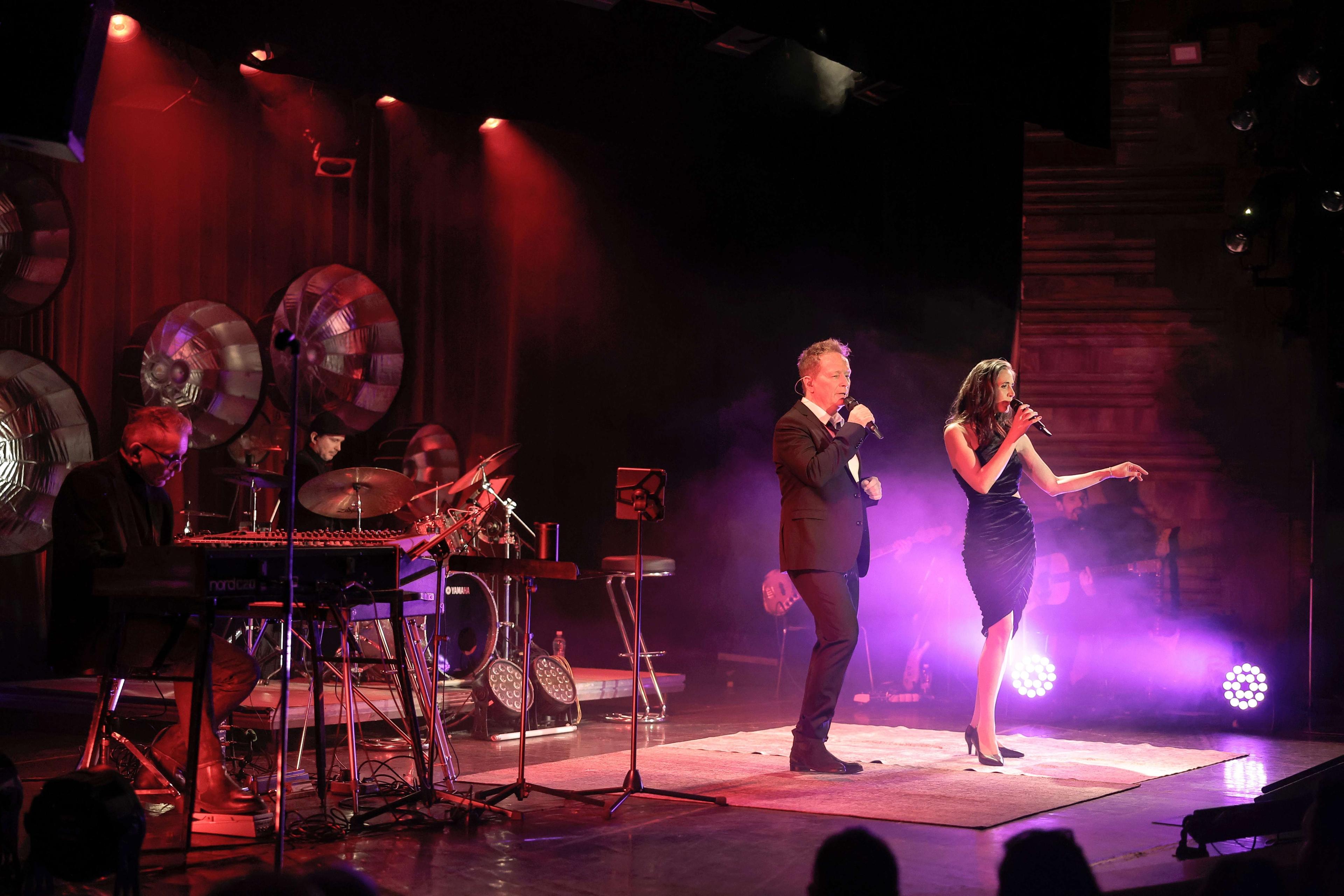 VABADABA – Geszti Péter koncert-est Váczi Eszterrel 2 VABADABA – Geszti Péter koncert-est Váczi Eszterrel 2