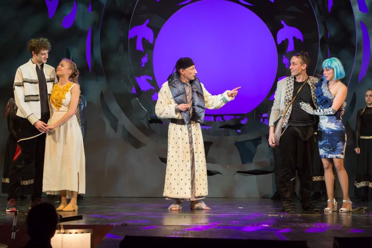 Világszép Nádszálkisasszony 2 Világszép Nádszálkisasszony 2