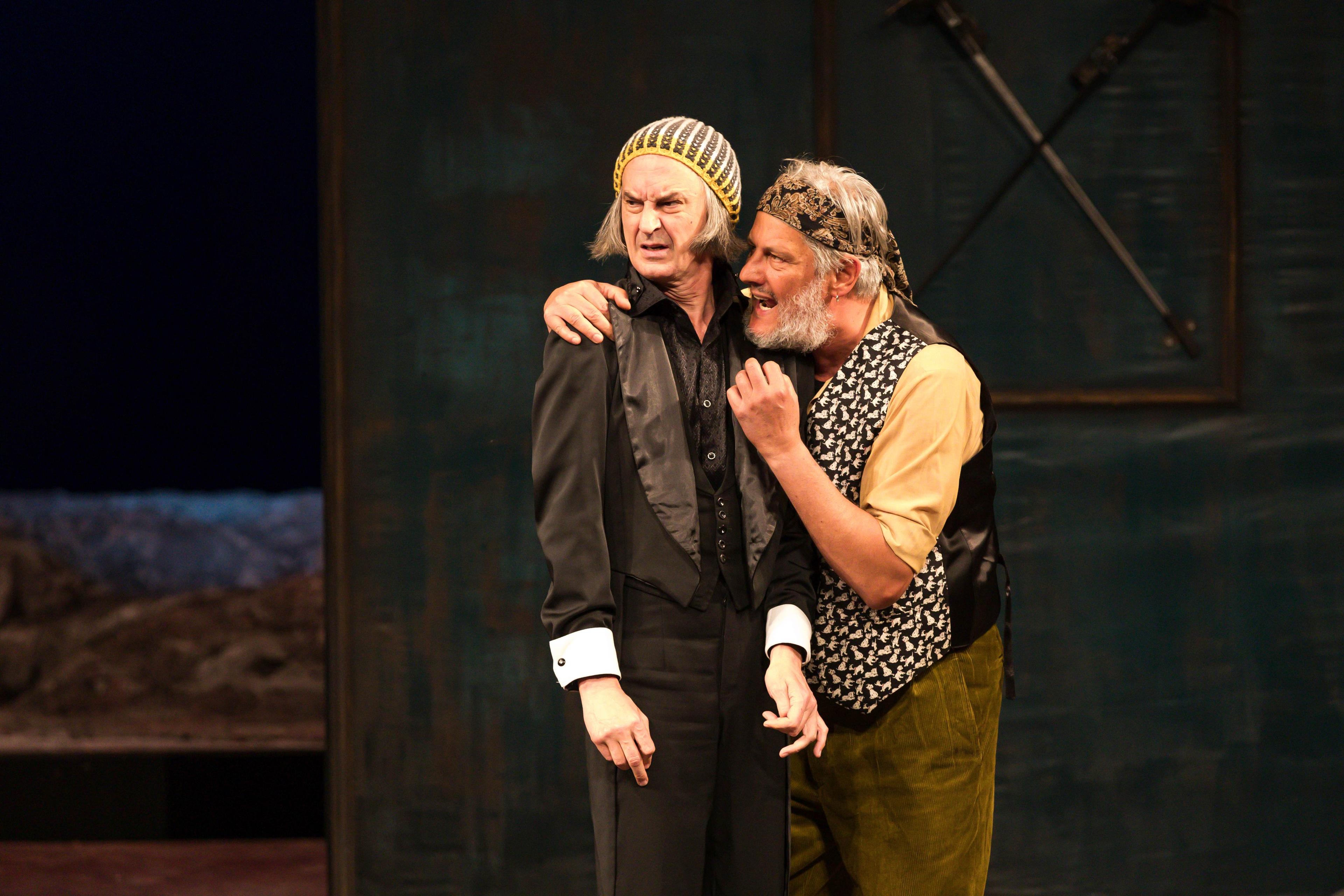 Vízkereszt, vagy amit akartok 4 Vízkereszt, vagy amit akartok 4